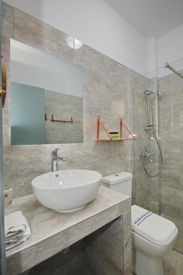 Aloe Luxury Apartments ปอร์โตเฮลี ภายนอก รูปภาพ
